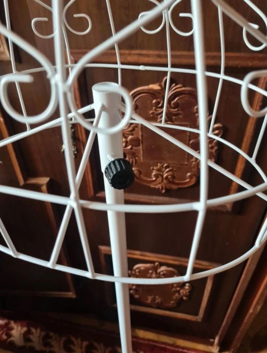 Manechin metalic reglabil pe înălțime,  alb, nou