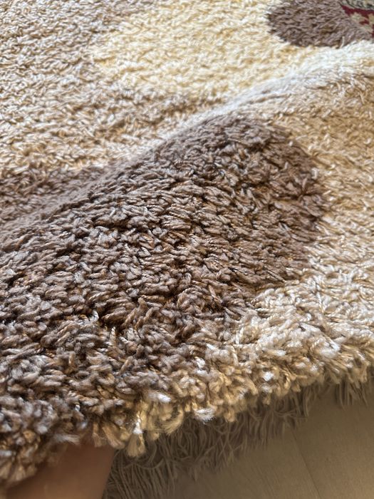 Продам ковер травка 150х230