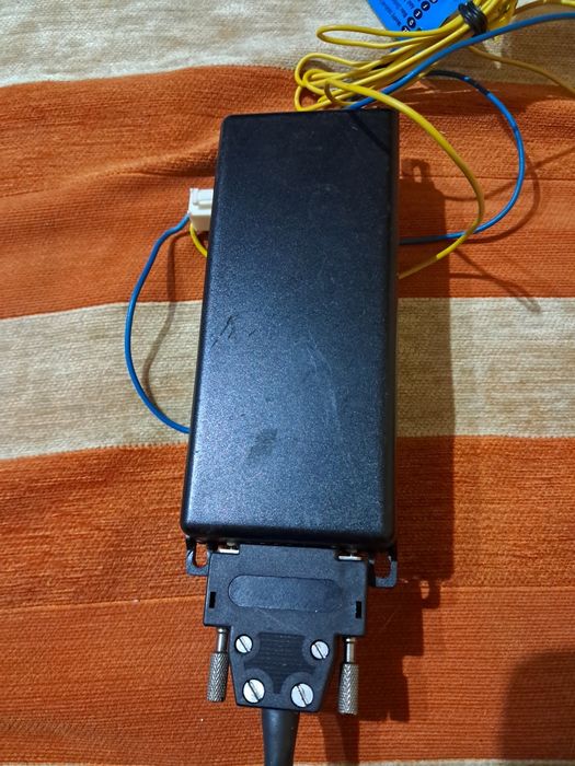 Ретро комплект за кола: Работеща Nokia 6310i + Автомобилен модул THB Bury