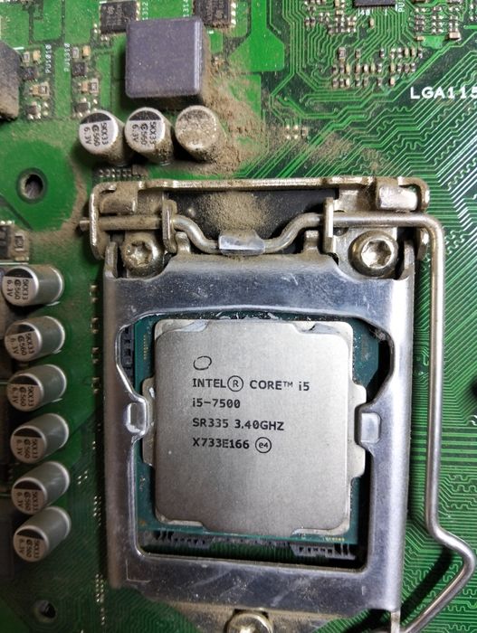 Продам процессор core i5-7500 s1151