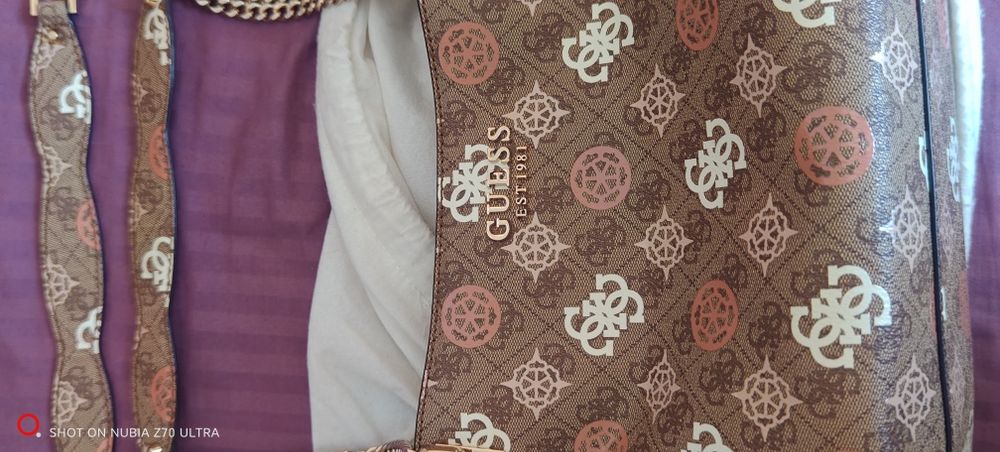 Сумка GUESS оригинал