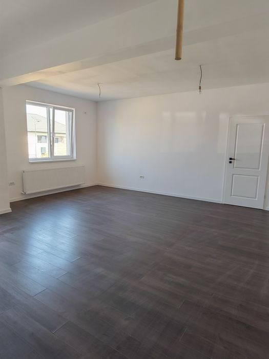 Case cartierul westtown Băcu