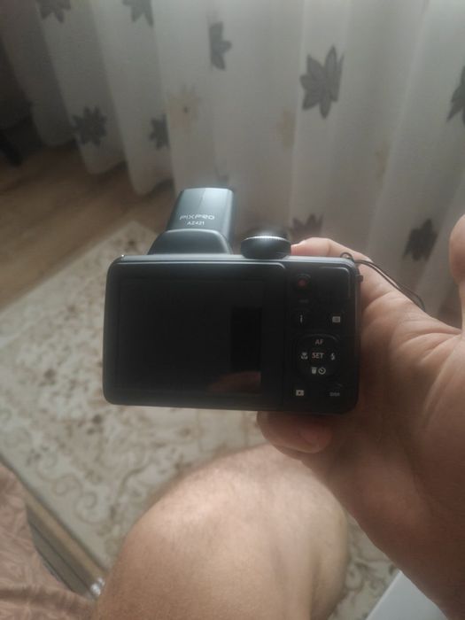 Vând camera foto impecabila