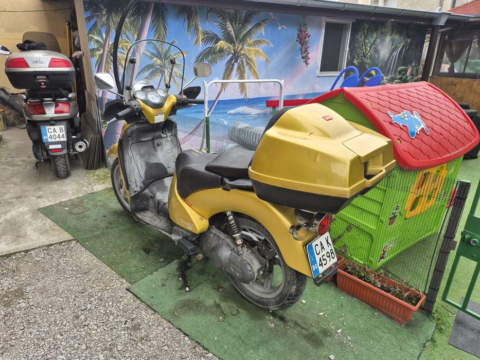 Aprilia Scarabeo 200