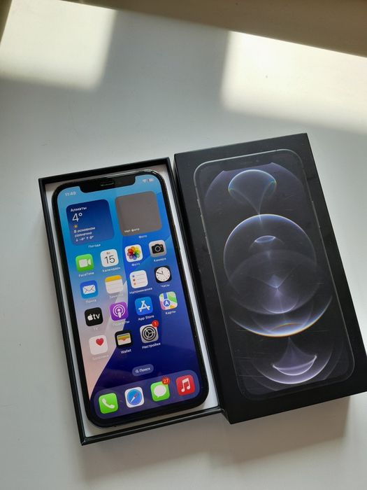 Айфон 12 про 256 Гб без ремонта