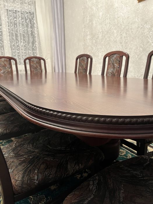 Продам стол из дуба со стульями г.Павлодар