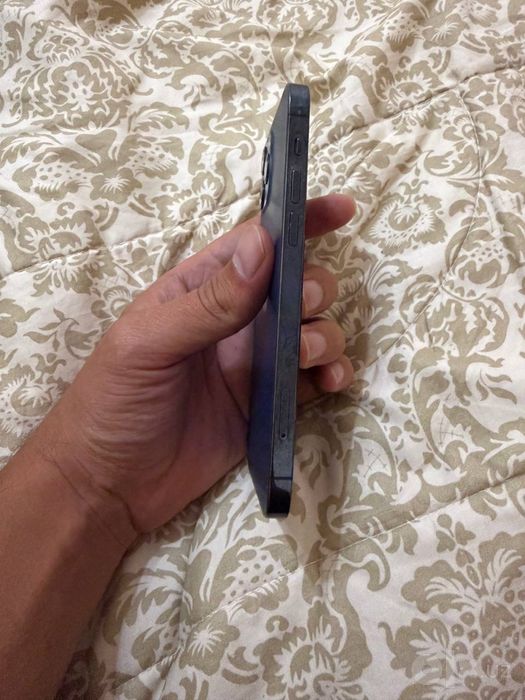 Iphone 12pro blue