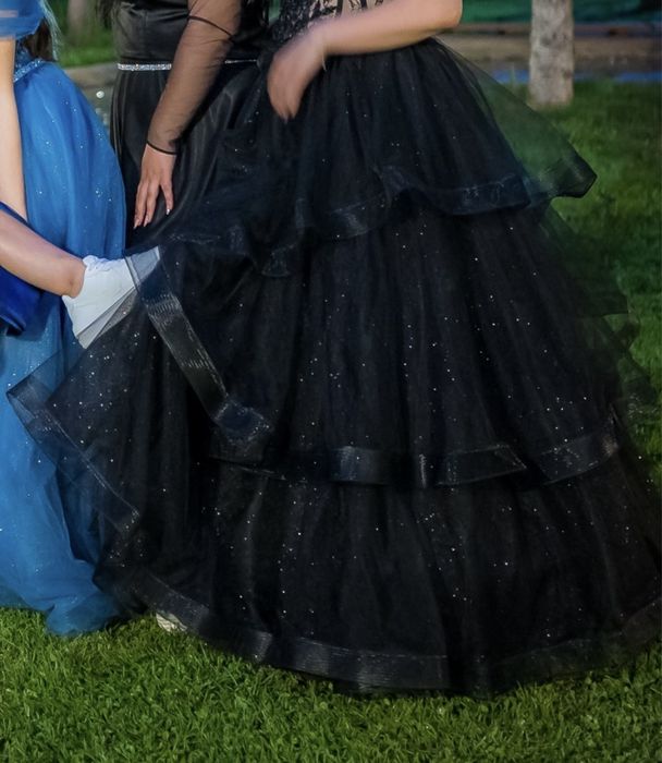 Абитуриентска рокля