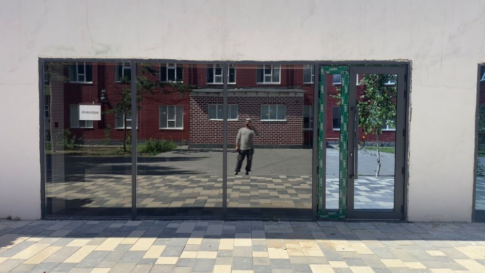 Алюминиевые витражи, двери, перегородки
