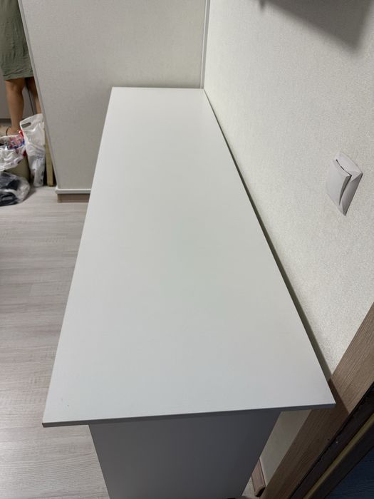 Стол для маникюра для учебы для дома