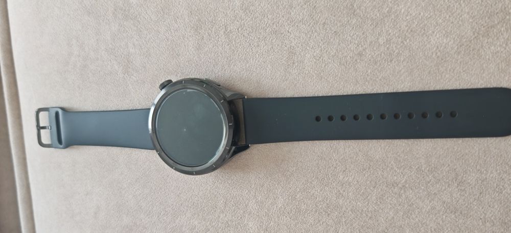 Xiaomi watch S4 full box în garanție pana în data de 13.08.2027