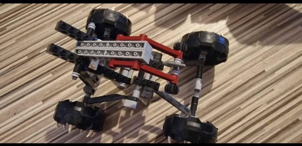 Vand  colectie de piese lego peste 30 kg