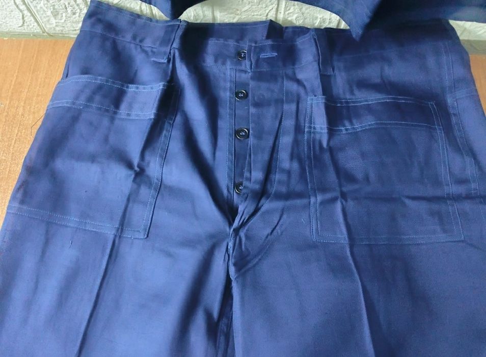 Костюмы рабочие, новые СССР.