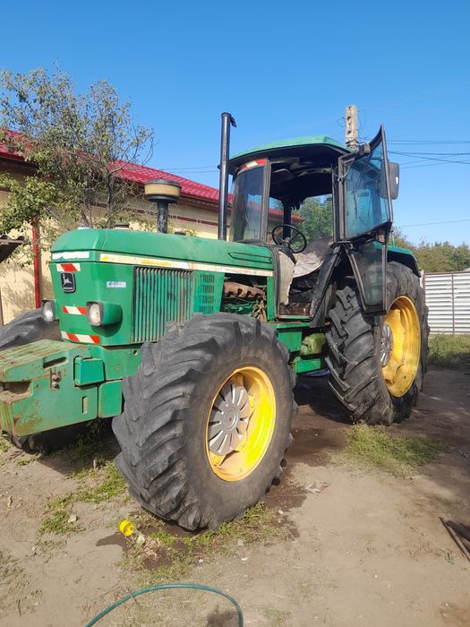 De vanzare tractor johndeer 3640 in stare de functionare
