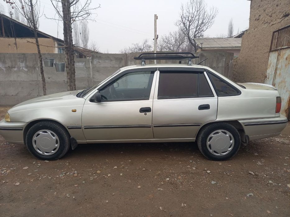 Nexia 1 sotiladi 2003 yil