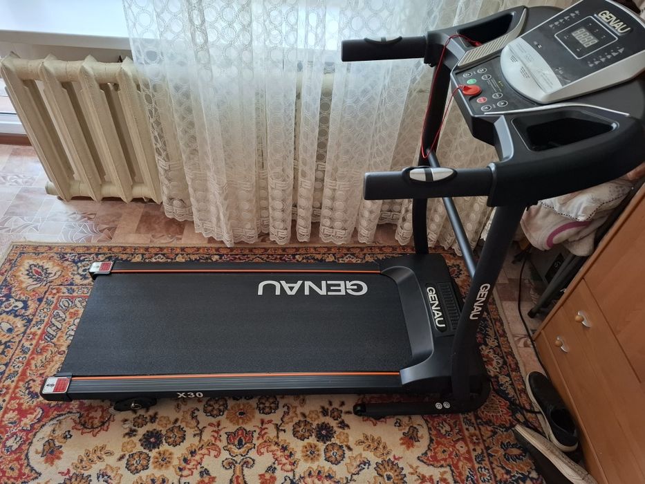 Беговая дорожка Genau