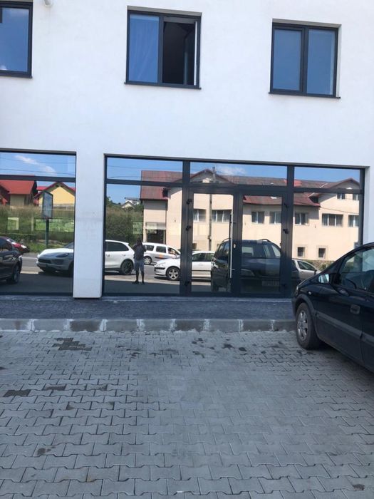 Spațiu comercial 612 mp/ Terasă/ 10 parcări/ Ideal showroom/ Clinică