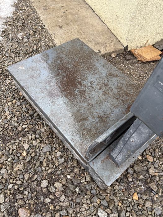 Vand cantar cu balanta