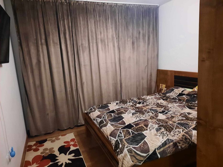 Casa de vanzare cvaduplex !