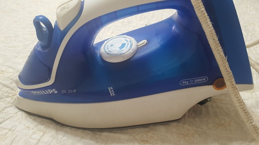 Утюг паровой Philips
