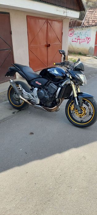 Honda hornet pc41