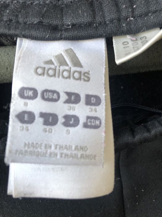 Дамски спортен екип Adidas оригинал – черен, размер S/М много запазен
