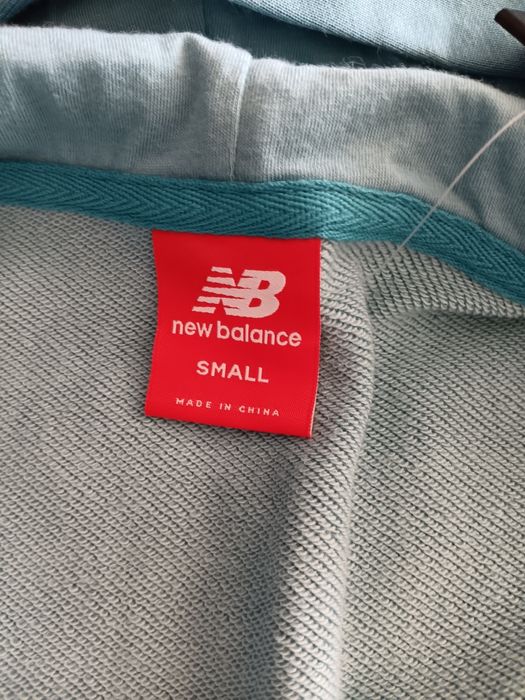 "Nike" суичер р-р S.  "New balance"