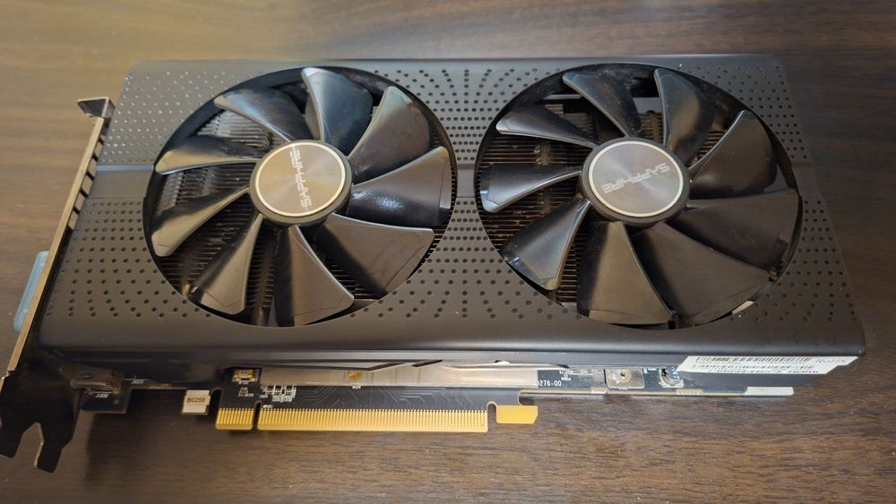 Vind saphire rx 580 4gb stare foarte buna de funcționare