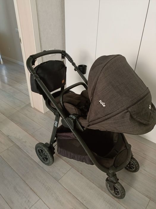Коляска для детей Joie