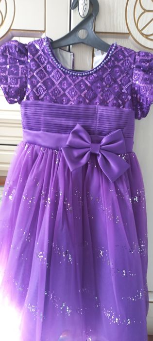 Шикарное платье на девочку