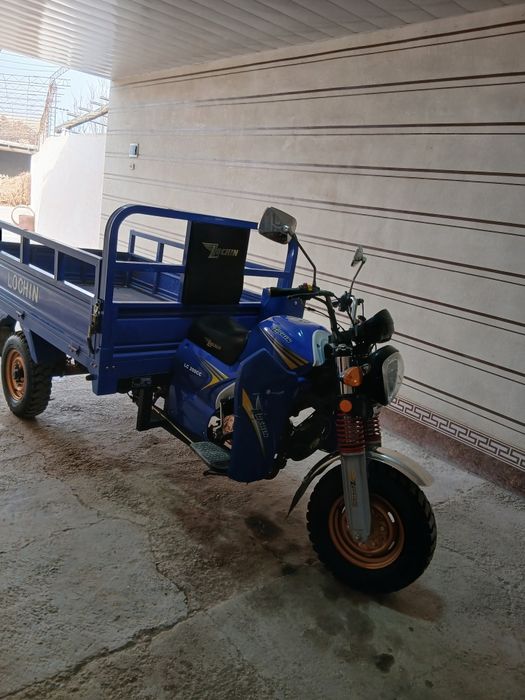Lochin moto 200kub