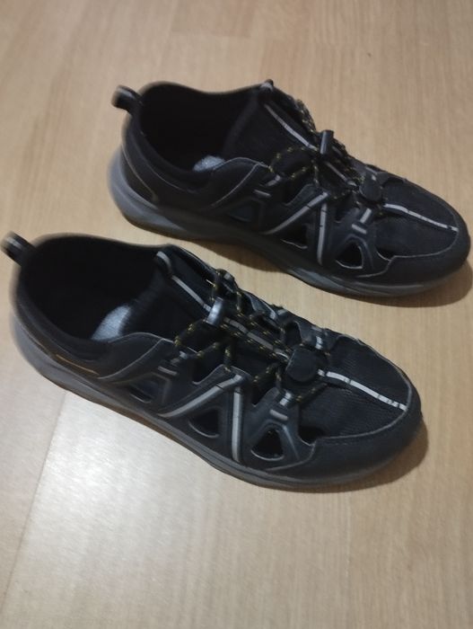 Кроссовки  сандалии, 39 размер