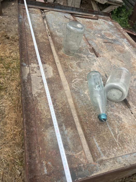 Железный стол ящик верстак