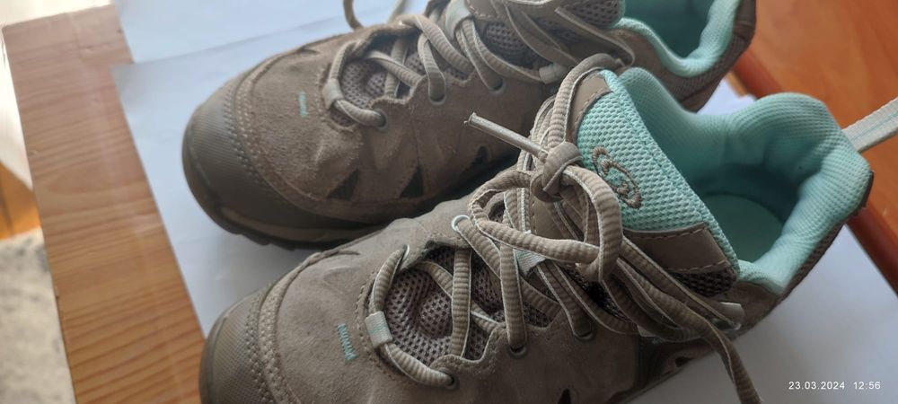 Ghete Salomon marimea 37 1/3