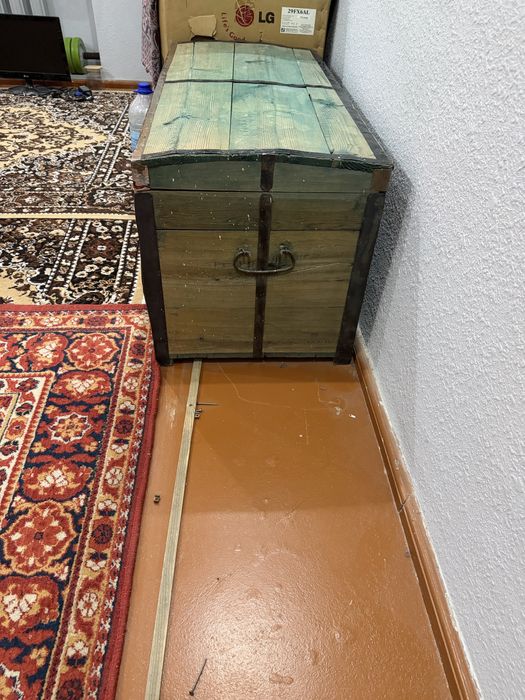 сотилади сандик кадимги холати яхши