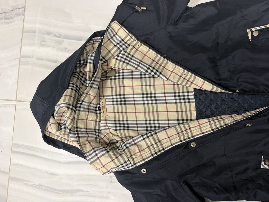 Burberry дамско яке – размер L