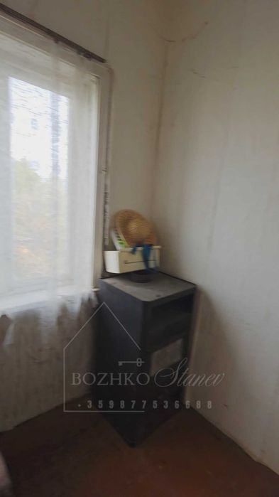 Продава се къща в Долни чифлик