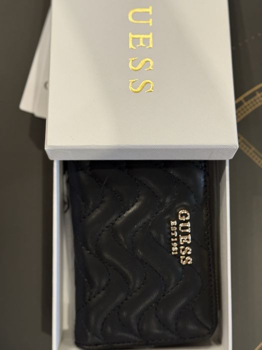 Guess портмоне дамско
