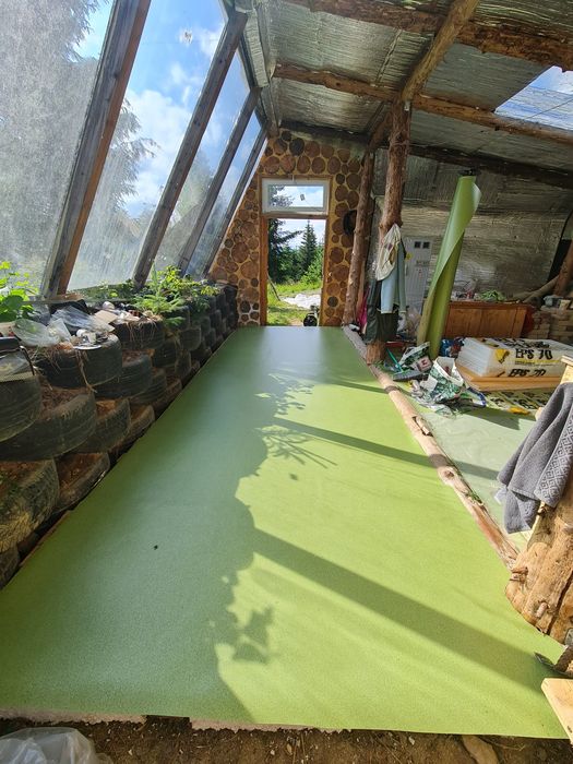 Casa, construcție, earthship.  Cabană.