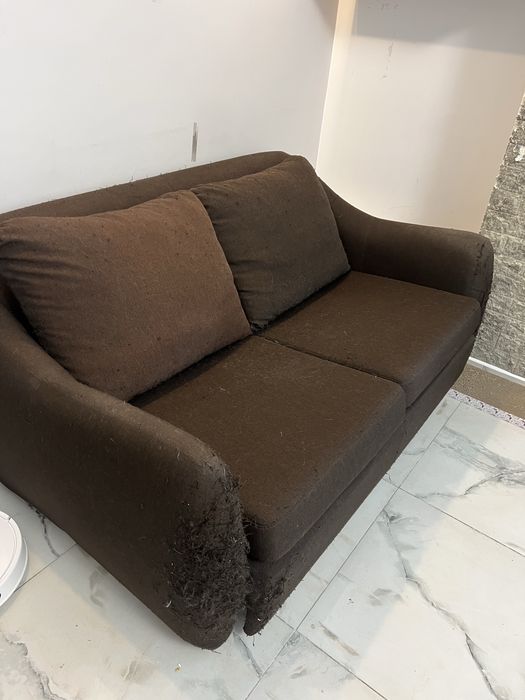 Canapea 3 persoane