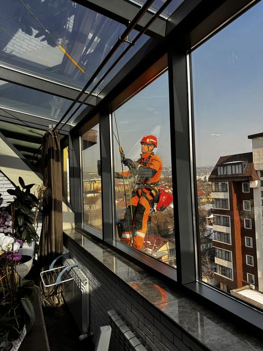 Мойка окон и фасадов