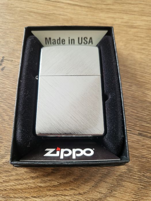 Bricheta Zippo benzina,gaz
