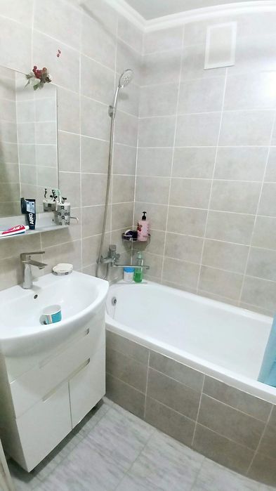 3-хкомн. 16 мкрн. 3 этаж, евроремонт.