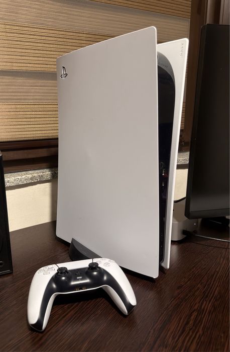 PlayStation 5 • Disk Edition • 1 Tb