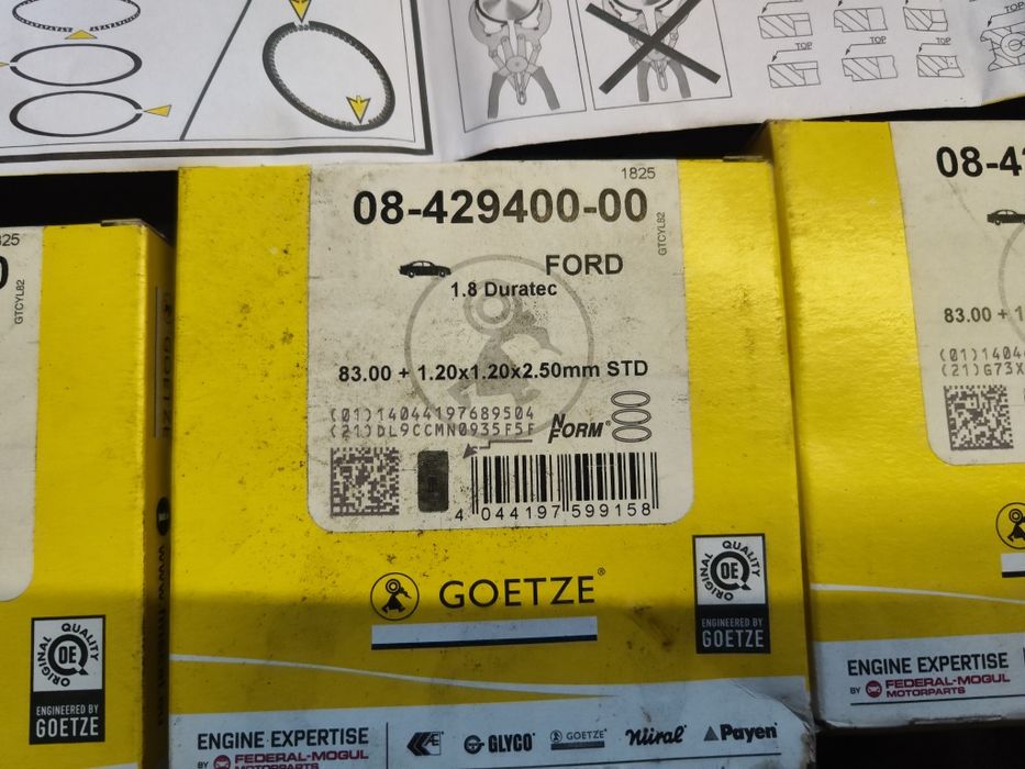 Сегменти и гарнитура за глава за ford fokus 1.8 бензин