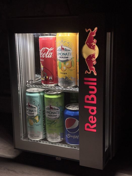 Мини холодельник Red bull