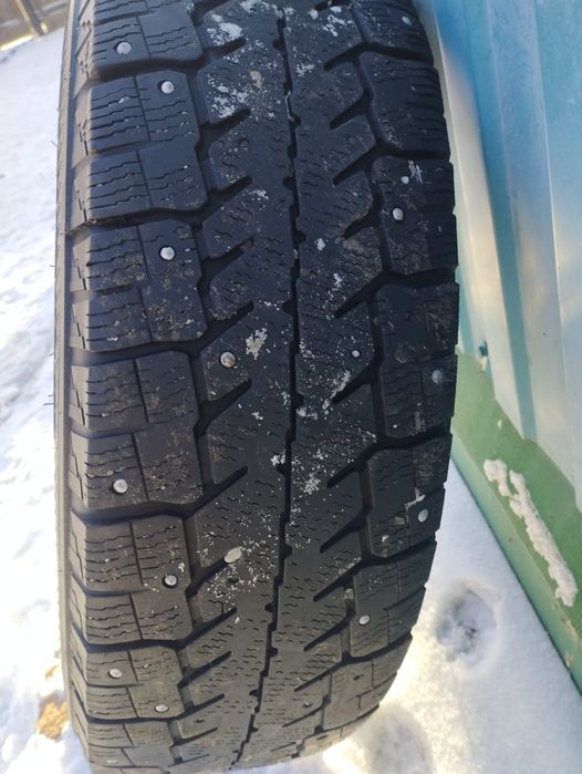 Зимняя резина R15 1шт