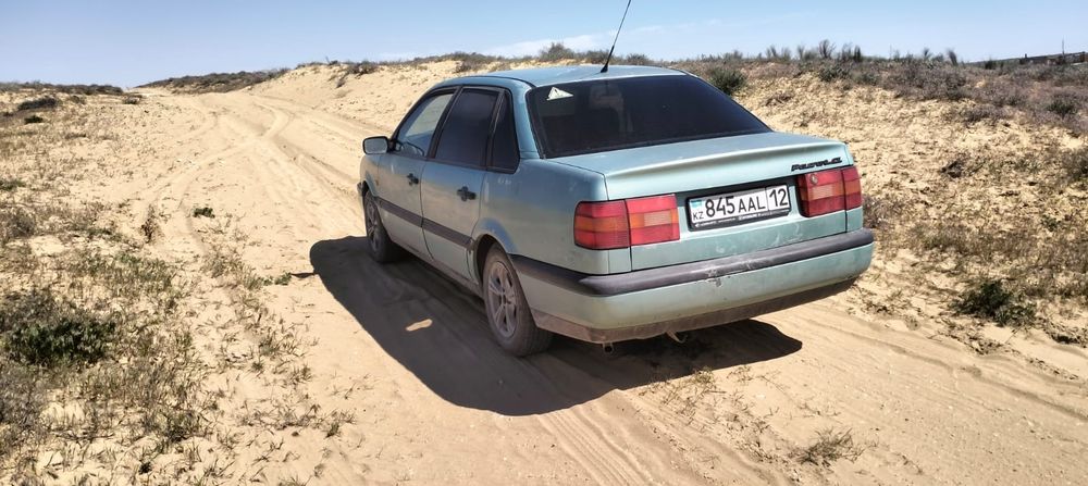 Volkswagen Passat B4, 1994, 1.8 об