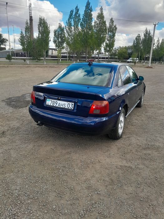 Продам Ауди а4 б5
