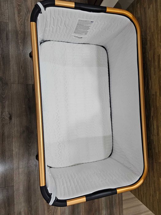 Baby boss кошара с подвижна преграда